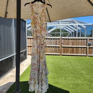 Beautiful New with tags, floral Calvin Klein spring dress size 22w